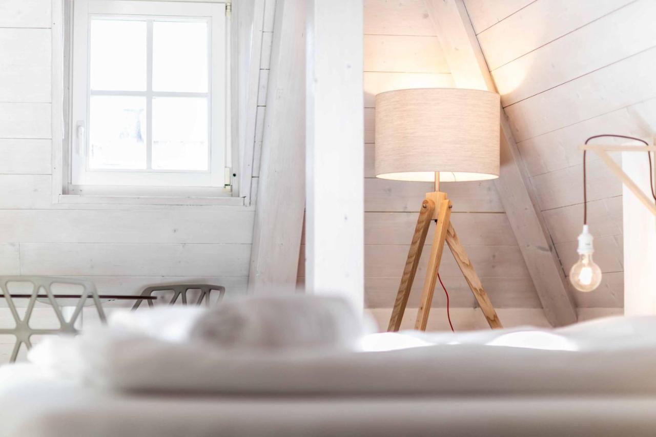 Stay Cooper L Guesthouse Zum Loewen Meran Zewnętrze zdjęcie