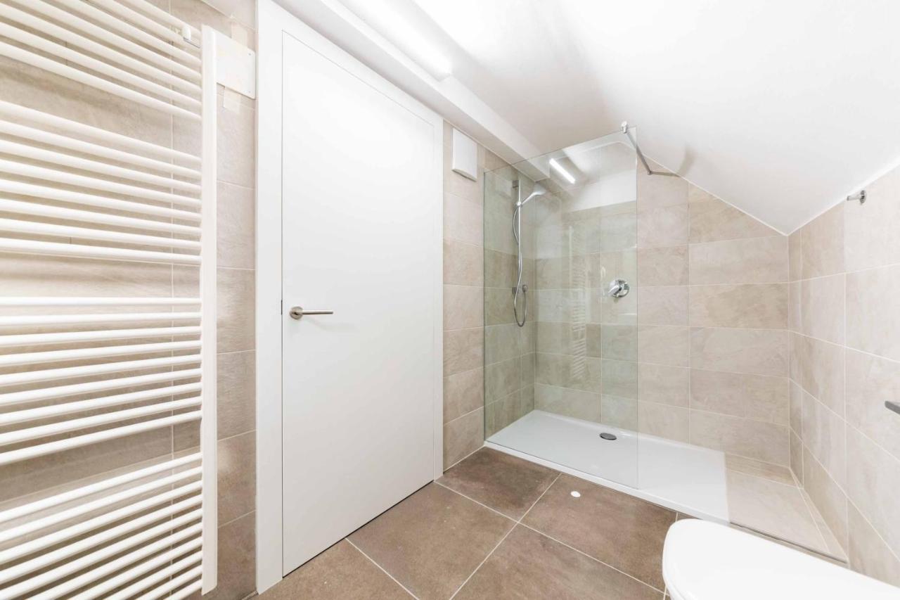 Stay Cooper L Guesthouse Zum Loewen Meran Zewnętrze zdjęcie