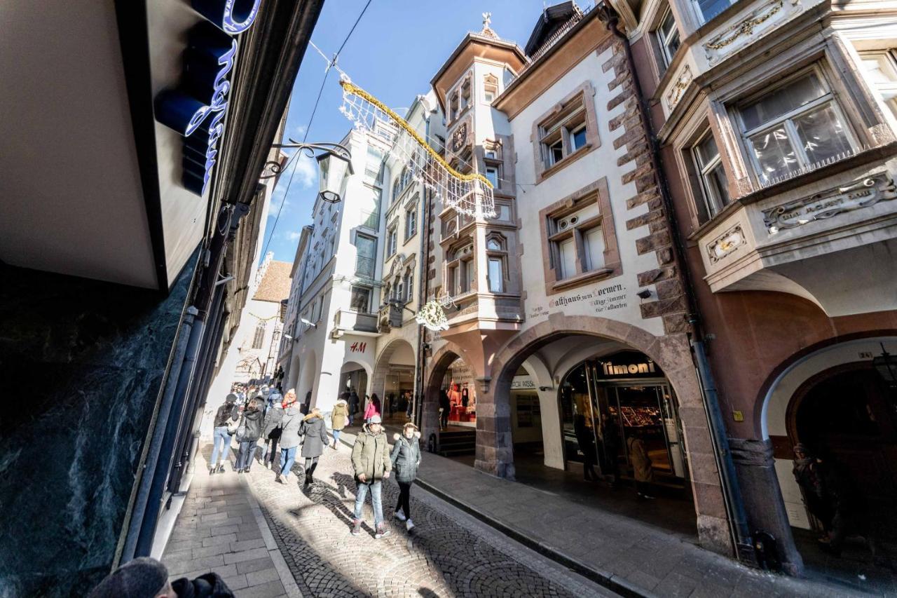 Stay Cooper L Guesthouse Zum Loewen Meran Zewnętrze zdjęcie