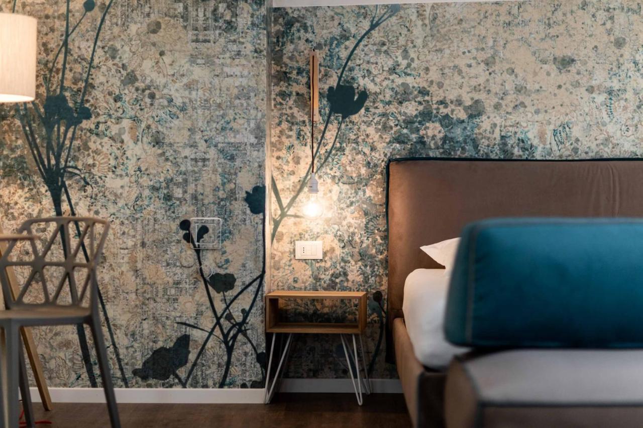 Stay Cooper L Guesthouse Zum Loewen Meran Zewnętrze zdjęcie