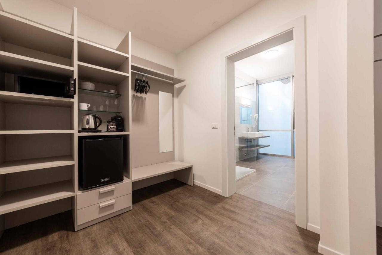 Stay Cooper L Guesthouse Zum Loewen Meran Zewnętrze zdjęcie