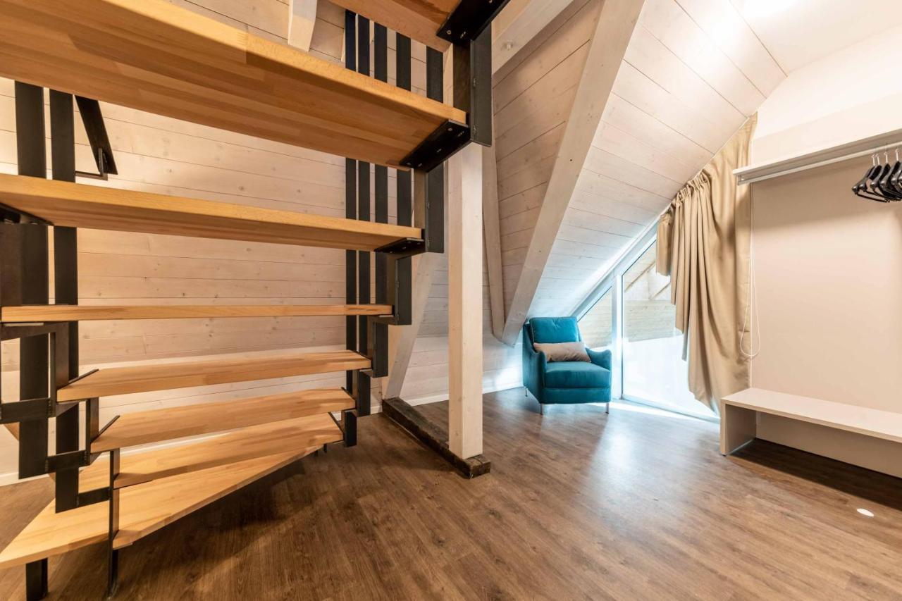 Stay Cooper L Guesthouse Zum Loewen Meran Zewnętrze zdjęcie