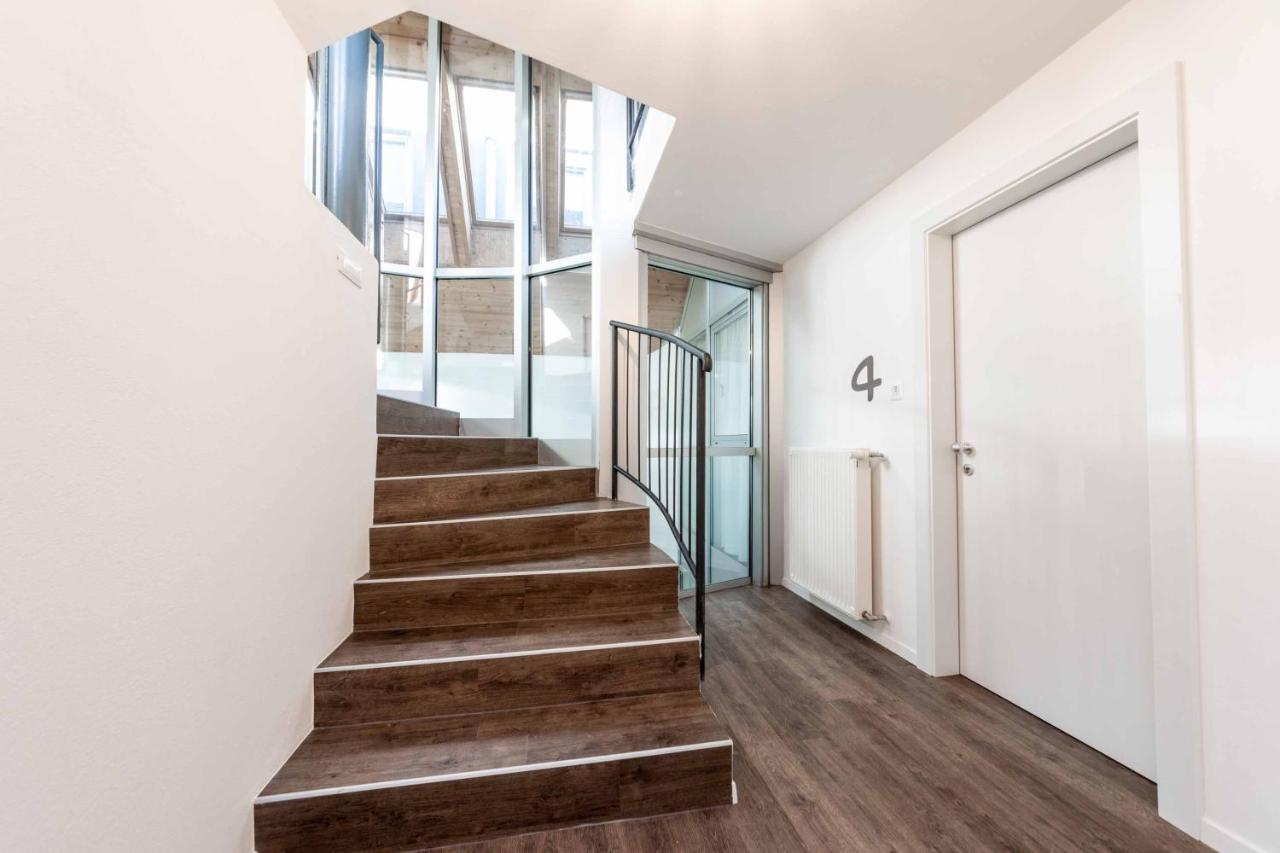 Stay Cooper L Guesthouse Zum Loewen Meran Zewnętrze zdjęcie